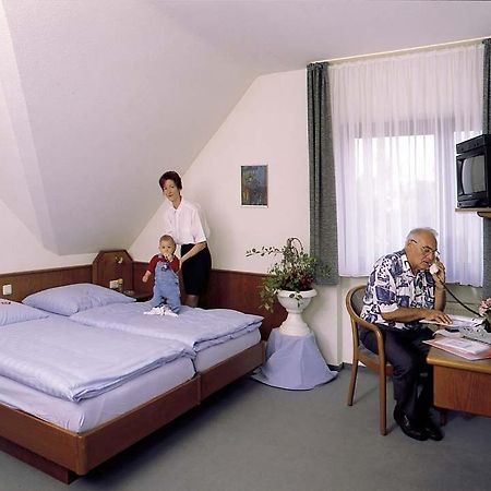 Hotel Ockenheim Экстерьер фото